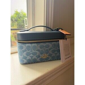 Coach cosmetic case
